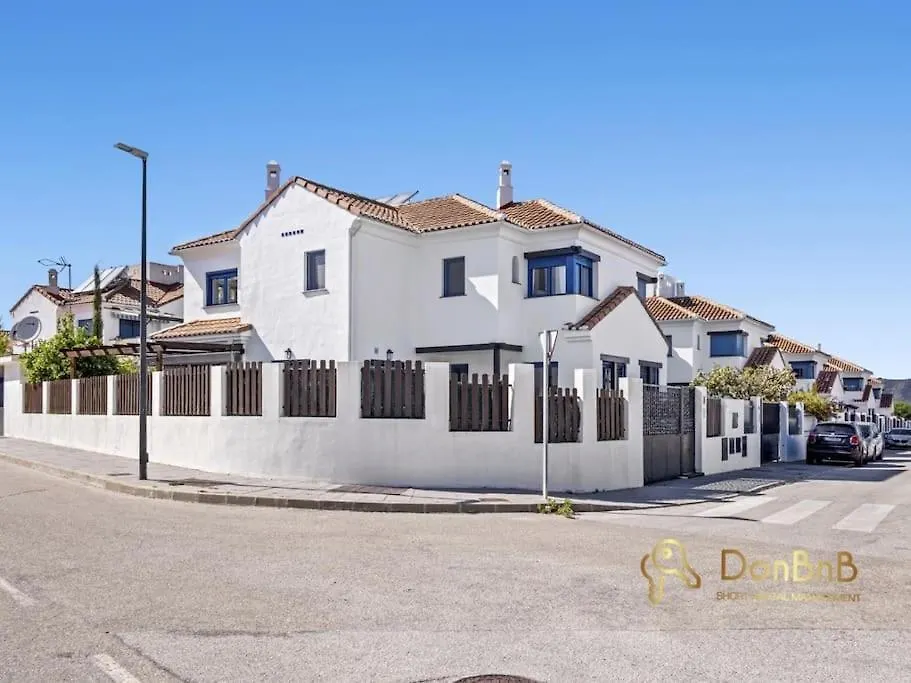 Holiday home Casa Pareada En Los Pinos De Alhaurin Malaga Villa Alhaurin de la Torre